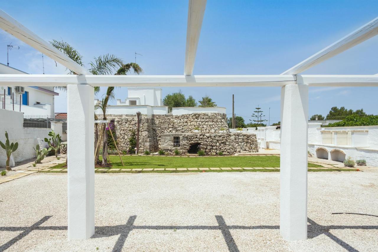 Trullo E Appartamenti Al Mare Torre San Giovanni Exterior foto