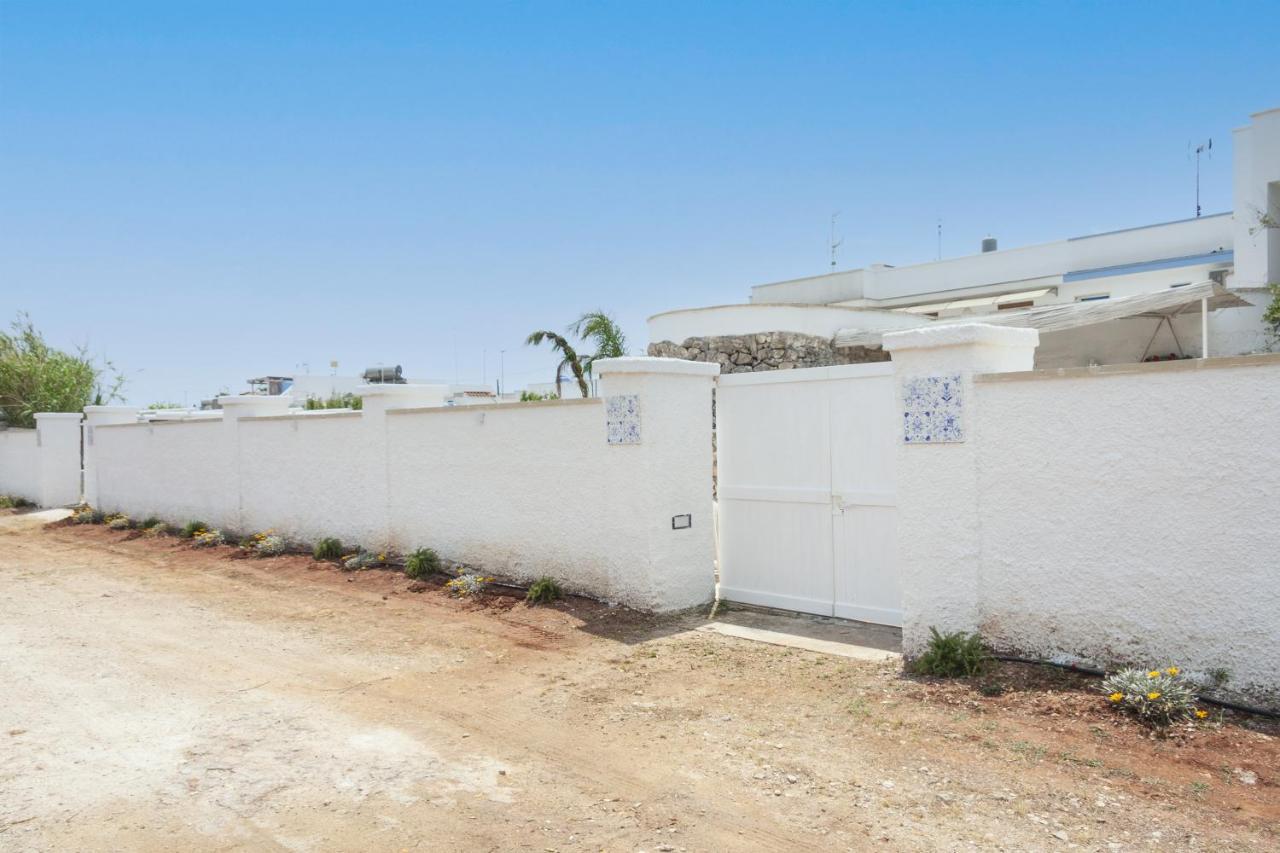 Trullo E Appartamenti Al Mare Torre San Giovanni Exterior foto