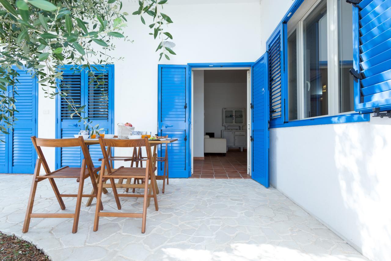 Trullo E Appartamenti Al Mare Torre San Giovanni Exterior foto